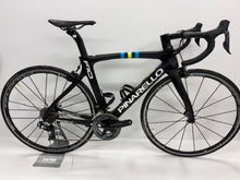  Pinarello Dogma F10 Shimano Dura Ace Di.2 9150 - Black/Blue/Fluo Yellow 51.5cm (Pre Loved)