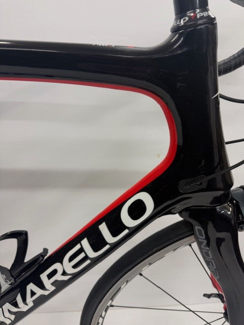 Pinarello Dogma 65.1 Black/Red 881 Shimano Ultegra R8000 59.5CM  (Pre Loved)