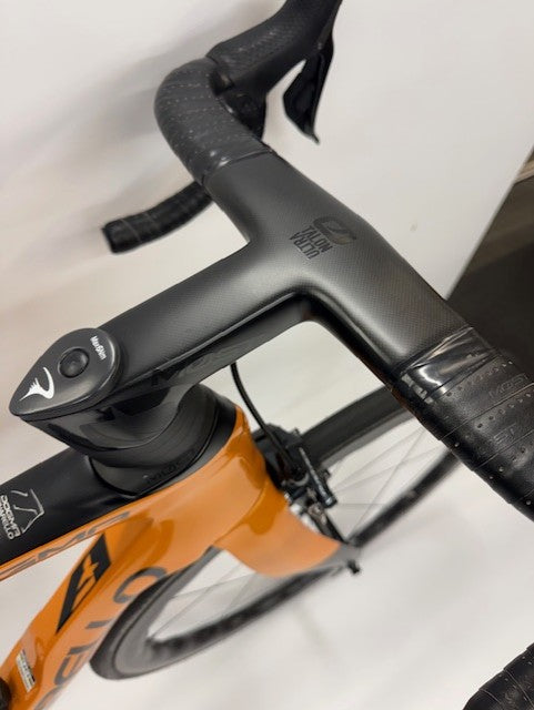 Pinarello Dogma F Shimano Dura Ace Di.2 11spd Gold/Black 54cm (Pre-Loved)