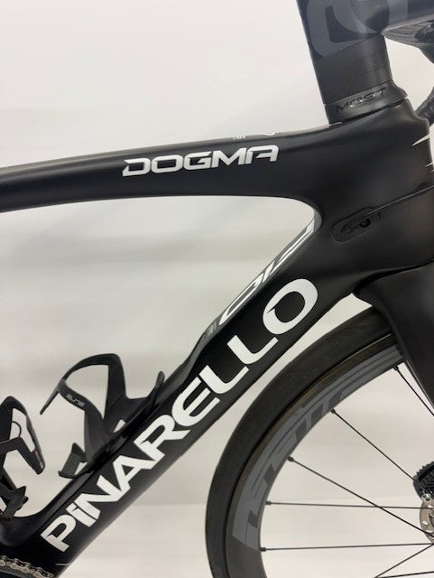 Pinarello F10 Disk Shimano Ultegra R8020 Mechanical Black 50cm (Pre-Loved)