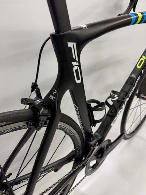 Pinarello Dogma F10 Shimano Dura Ace Di2 - Black/Blue/Fluo Yellow 59.5cm (Pre Loved)