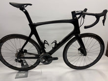  Pinarello F10 Disk Shimano Dura Ace di.2  Black 59.5cm (Pre-Loved)