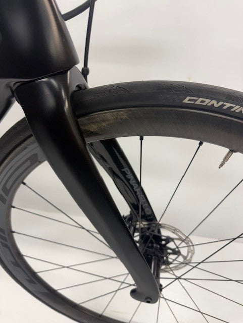 Pinarello F10 Disk Shimano Dura Ace di.2  Black 59.5cm (Pre-Loved)