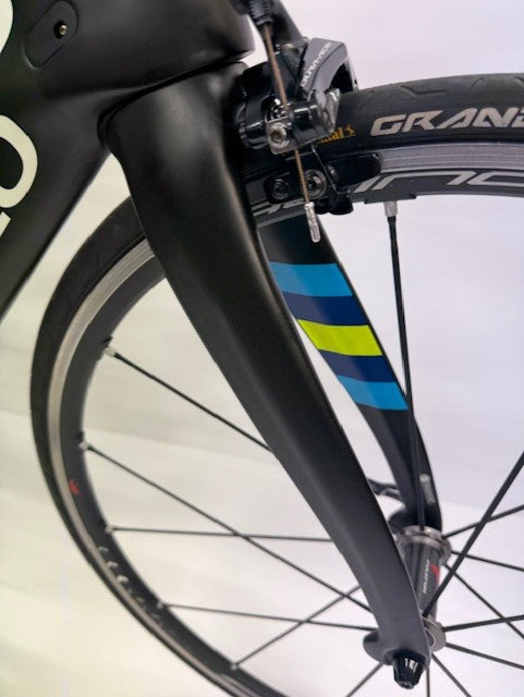 Pinarello Dogma F10 Shimano Dura Ace Di.2 9150 - Black/Blue/Fluo Yellow 44cm (Pre Loved)